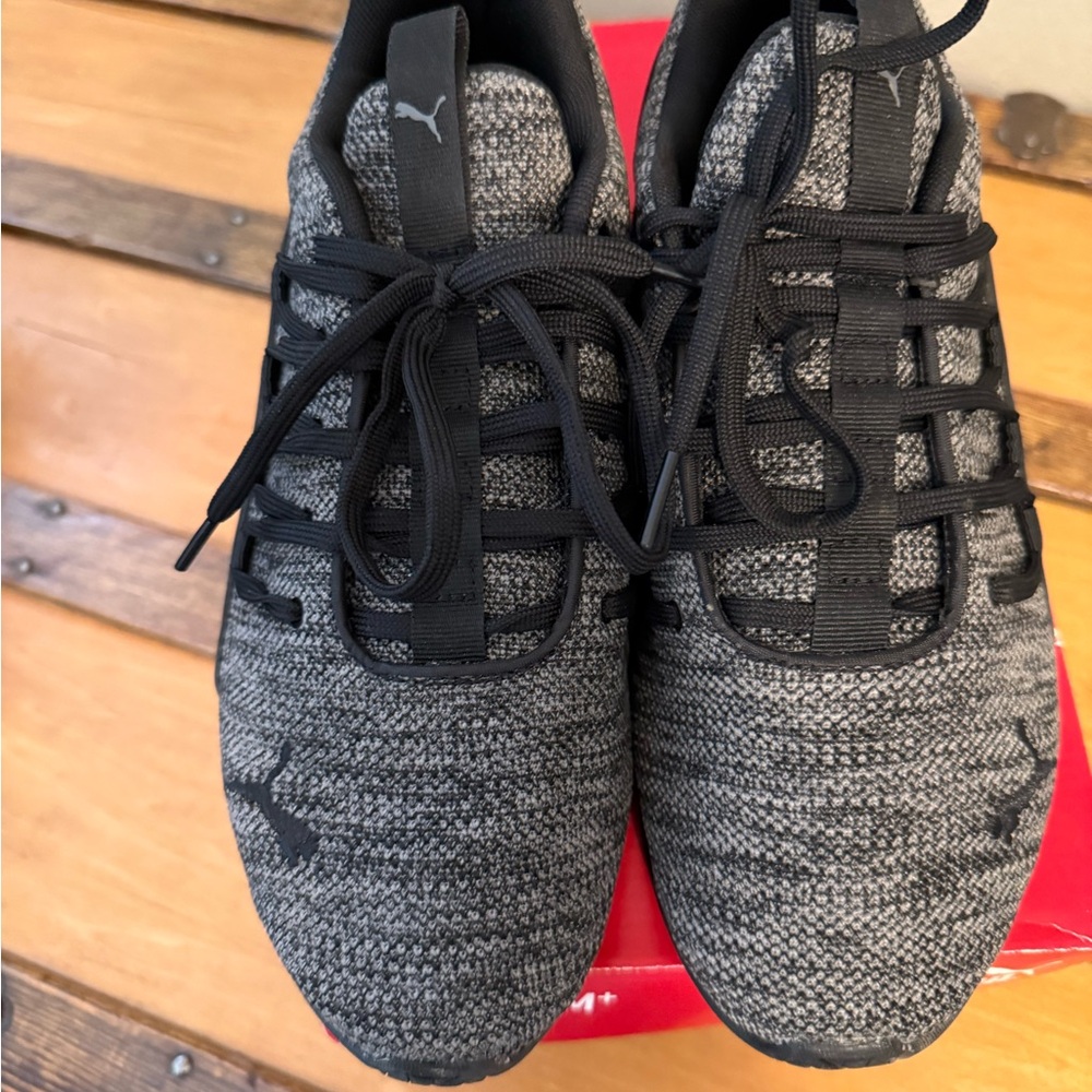 Puma Black and Gray Knit Athletic Shoes with Sleek Design